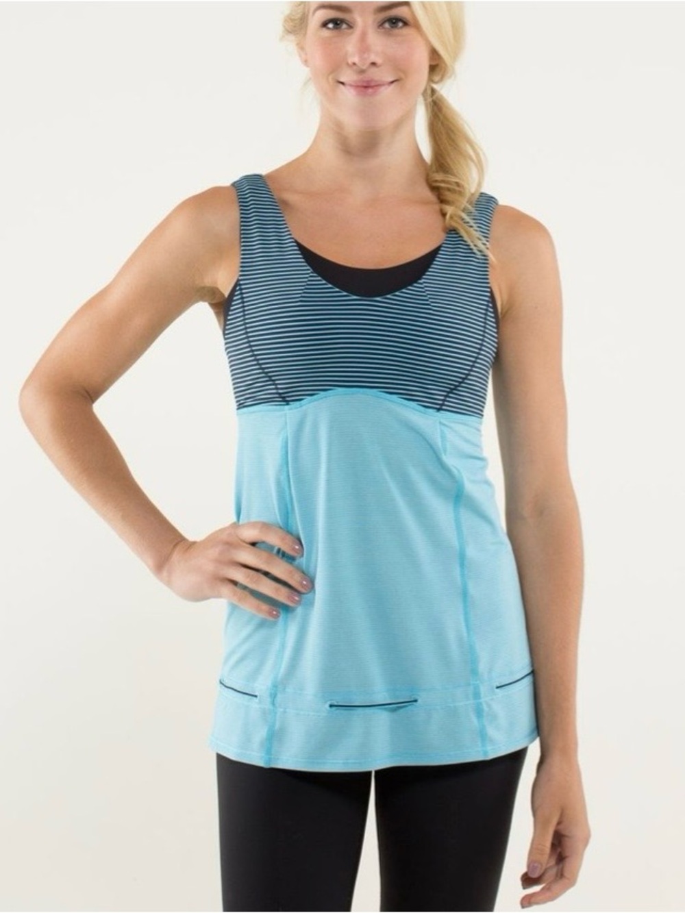 Lululemon athletica Hustle and Bustle Heathered Blue with Hyper Navy stripe